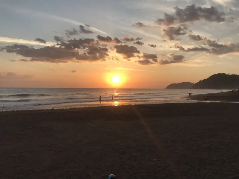 Atardecer en Jacó