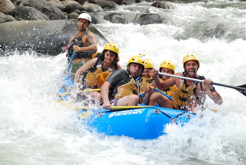 Rafting en La Fortuna